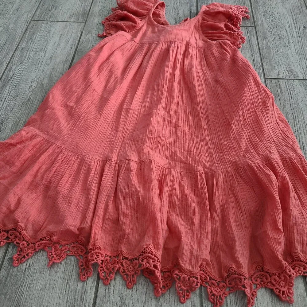 Peek Coral Eyelet Flutter Sleeve Dress - Girls Size Small (6–7)
